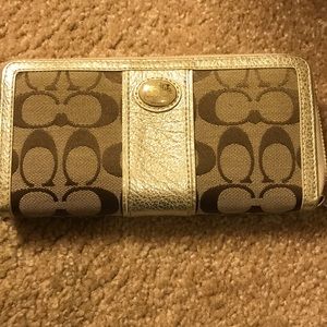 Coach wallet
